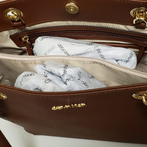 Women's Calvin Klein Handbag - Picture 3 of 8